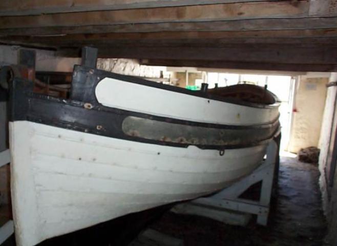 PEGGY - port bow looking aft (whole vessel).