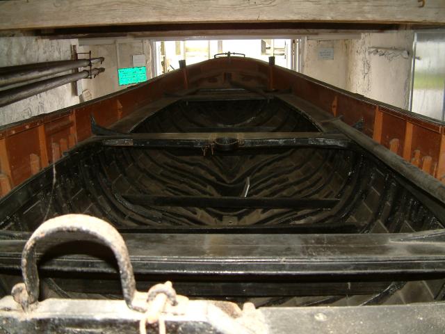 Peggy - interior view