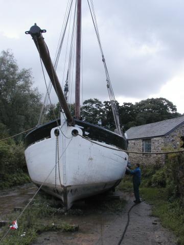 Lynher out the water - bow view