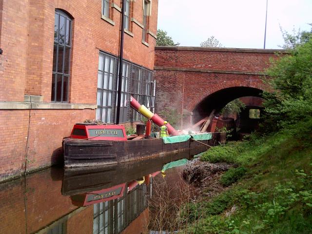 Lilith loading at Cavendish Mill in her 110th year - Photo Comp 2011 entry