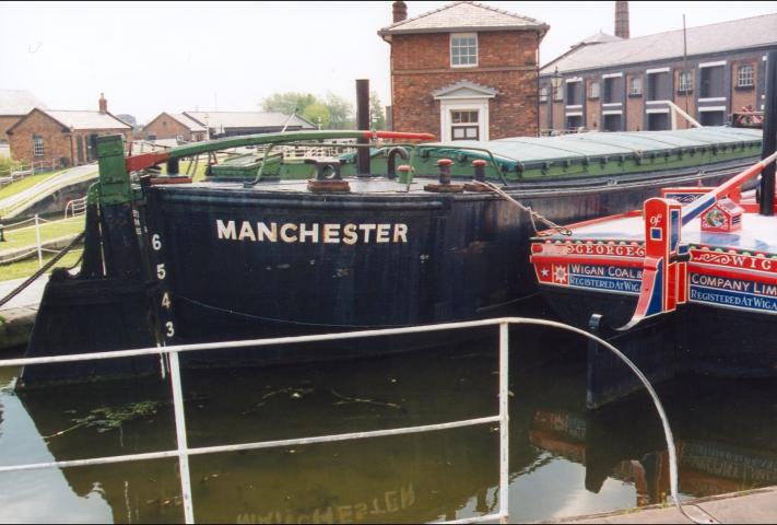 Bigmere, stern, starboard side. Ref: 96/4/2/8