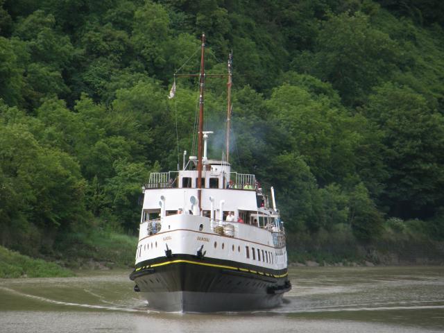 MV Balmoral Avon Bow