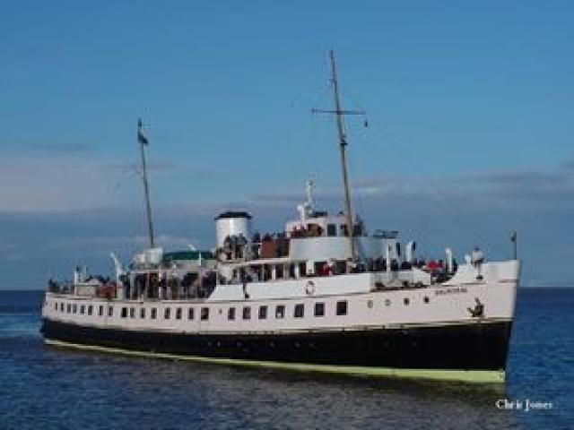 Balmoral - starboard bow