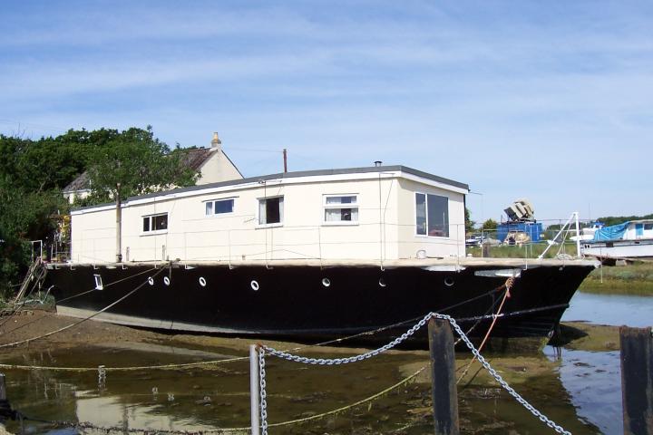 Blue Leader - view of starboard side