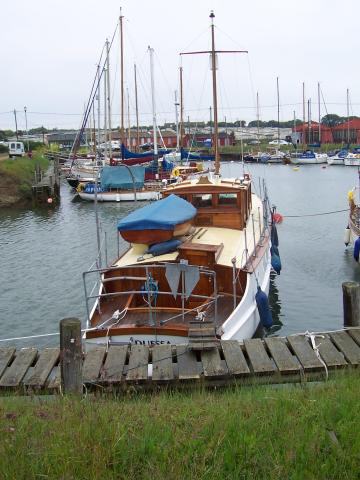 DUESSA - stern view looking forwards