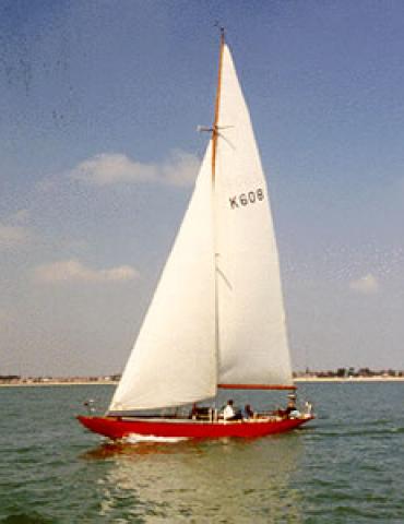 CORRIE - underway, bow from port side looking aft.