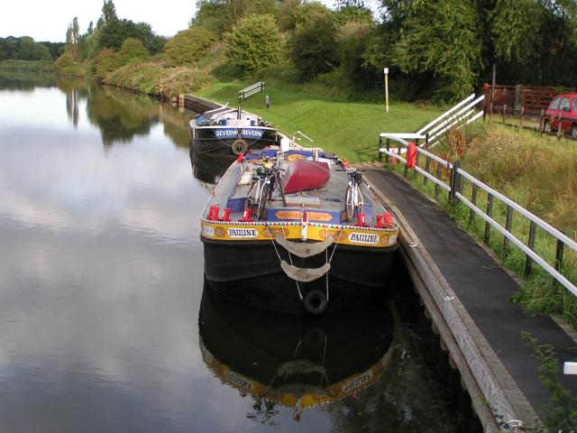 Pauline - Overnight below Dutton Lock, Pauline and Severn - Photo Comp 2011 entry