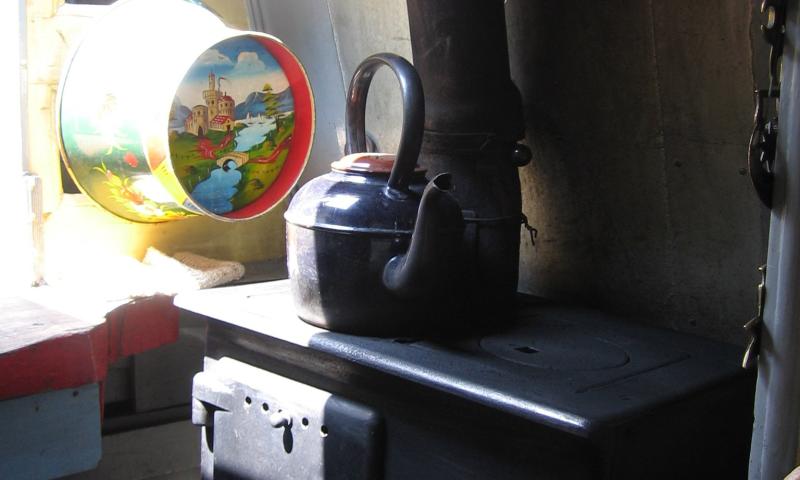 Peacock - interior view, galley and stove