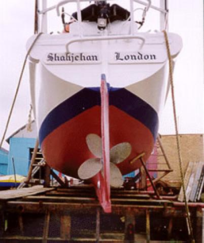 SHAHJEHAN - underwater profile. Stern looking forward.