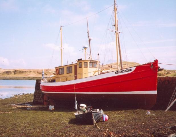 Barcadale dried out - starboard side