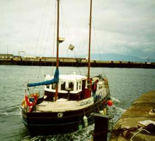 VERONICA - leaving Adrossan Harbour. Stern from starboard quarter looking aft.