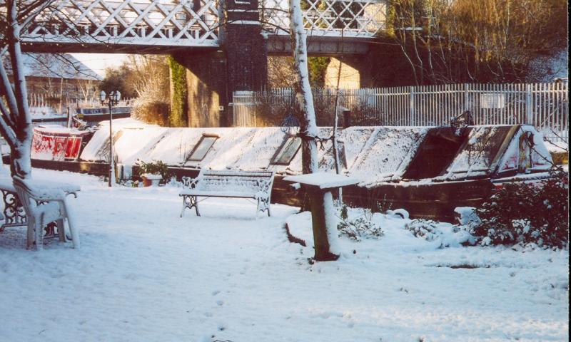 Elstree alongside in the snow