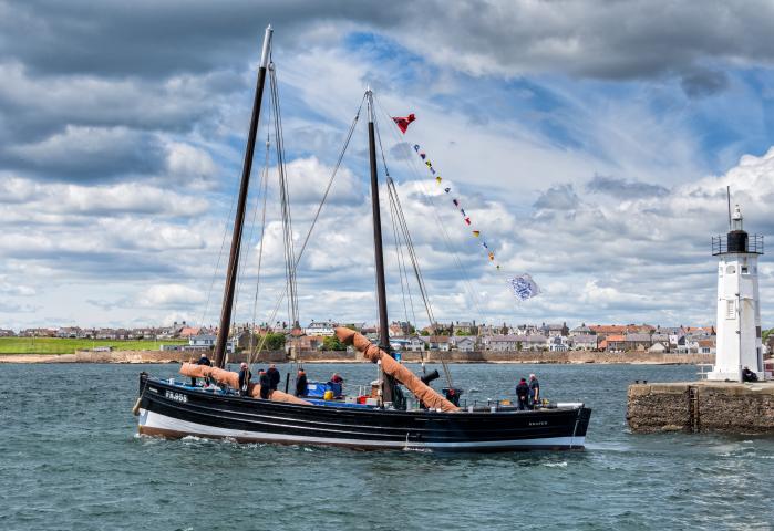 Reaper leaving Anstruther