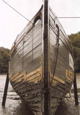 Pilgrim bow faced