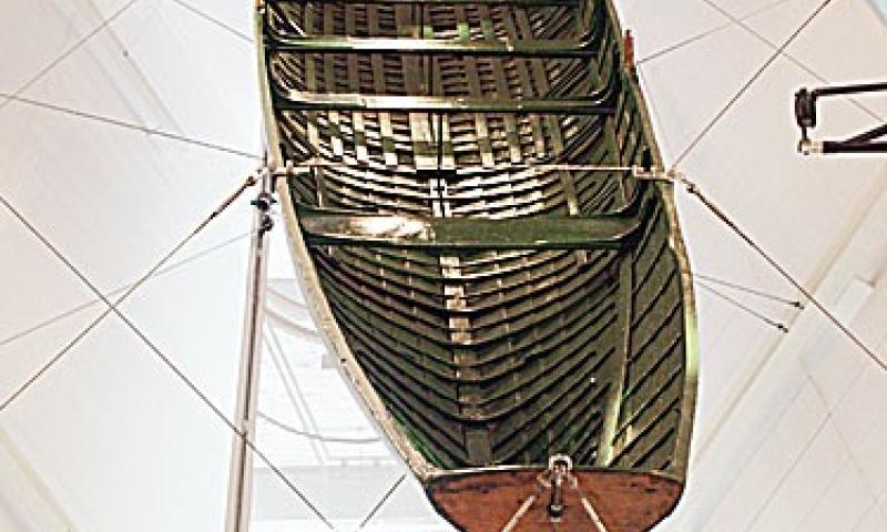 Oxford 1829 Boat - aerial view