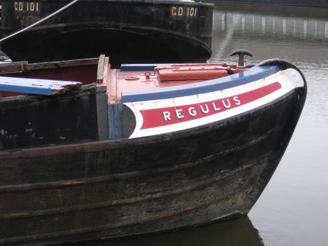 Regulus - starboard bow