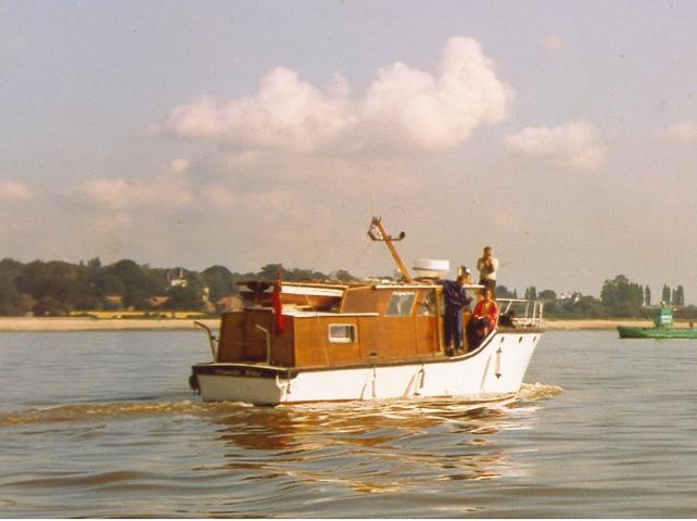 FRIENDS FOLLY - starboard side