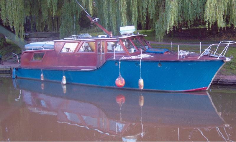 FRIENDS FOLLY alongside - starboard side