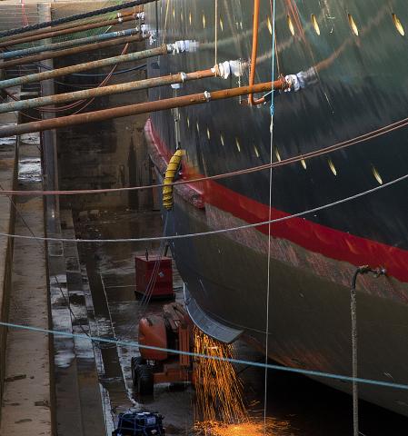 Photo Comp 2012 entry: RY Britannia - in dry dock 4