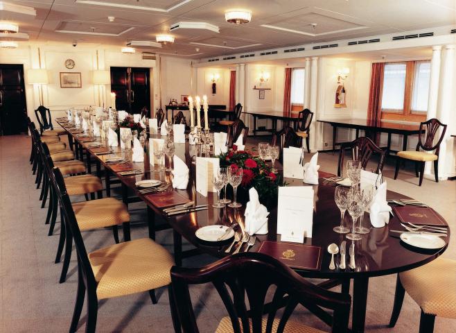 Royal Yacht Britannia - dining saloon