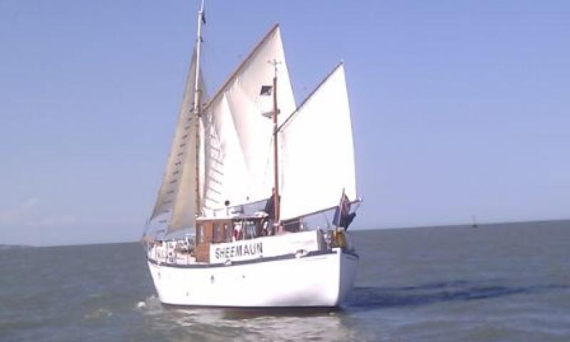 Sheemaun - under sail