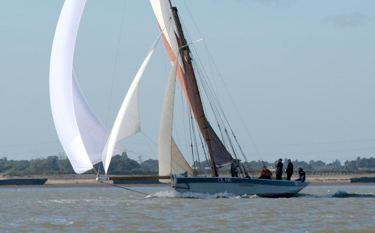 My alice -  under sail