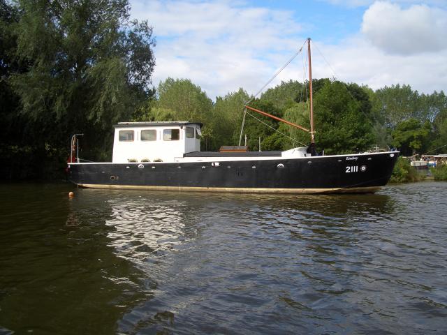 Lindsey 2111 - Starboard side view