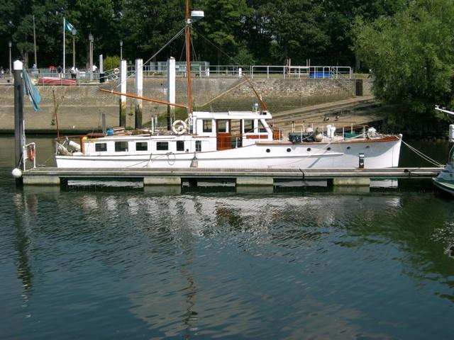 Breda alongside - starboard side