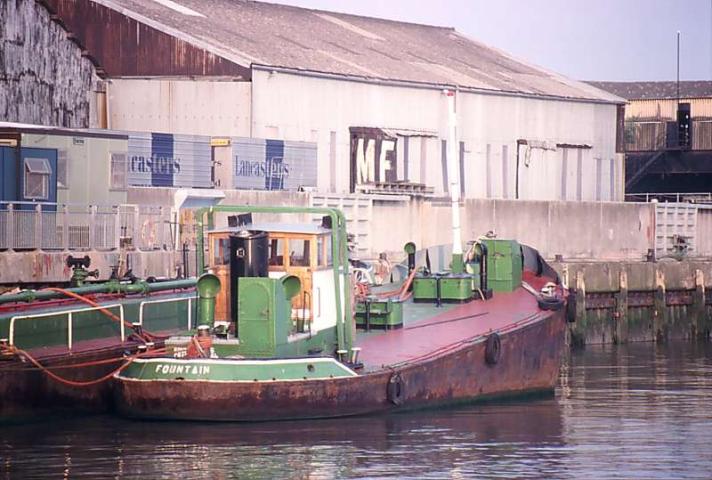 Fountain moored at Crawley