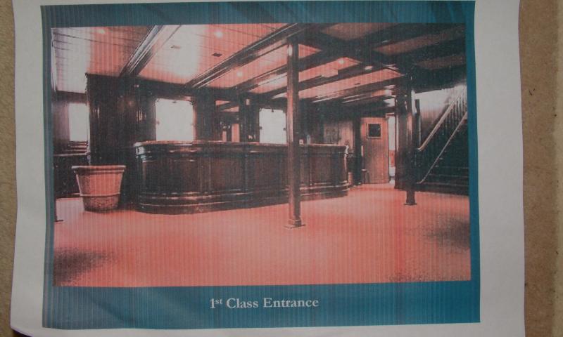 Nomadic - 1st class lounge