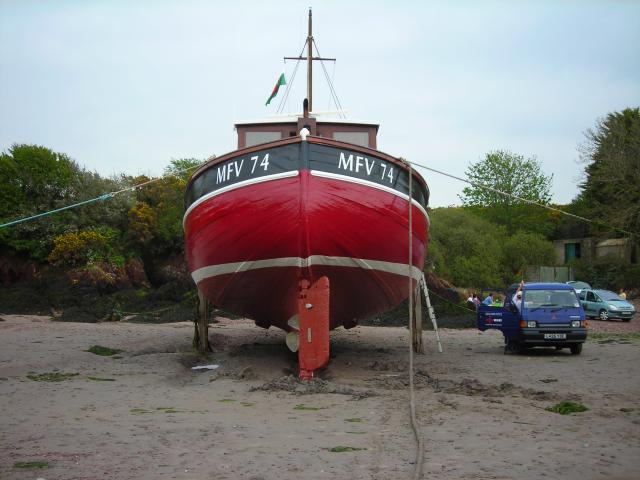 MFV 74 - stern view