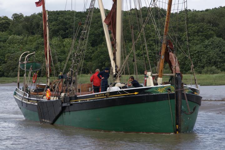 Kitty - underway, bow view, Essex.