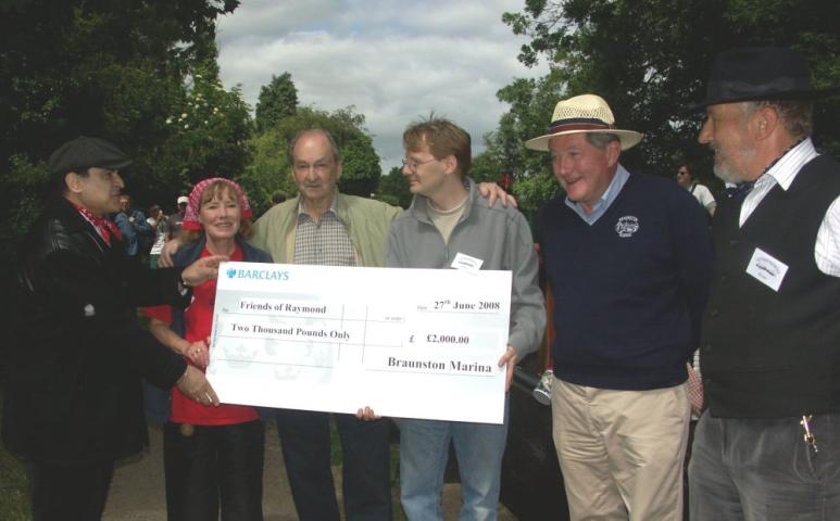 RAYMOND cheque presentation, Braunston Marina