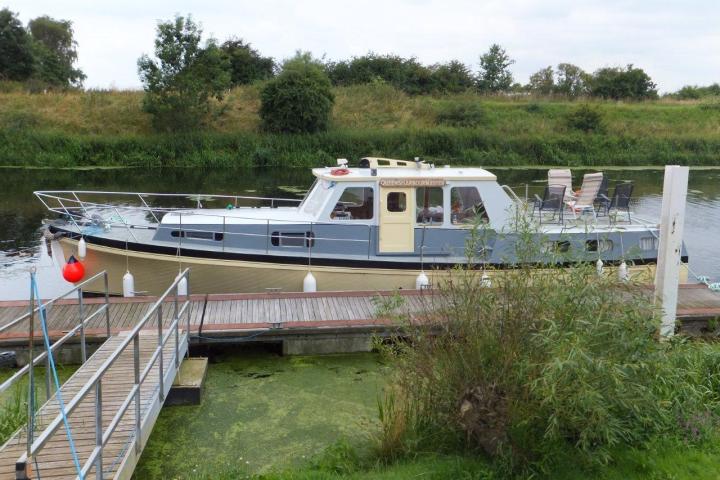 port side view