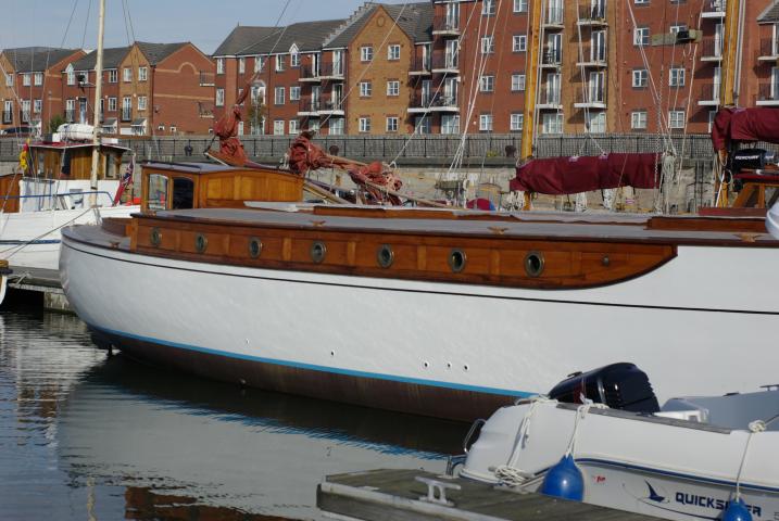 Northern Kiwi - view of starboard quarter