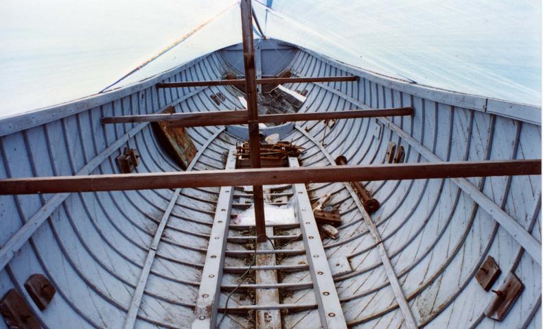 Steam Cutter 26 - interior, when at the Maritime Workshop, under a blue boat cover