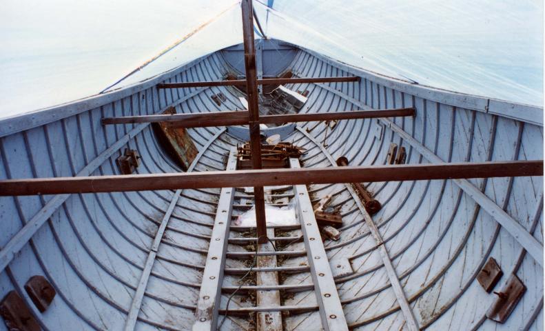 Steam Cutter 26 - interior, when at the Maritime Workshop, under a blue boat cover