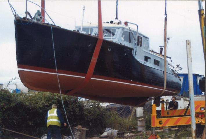 Gerfalcon being lifted by crane