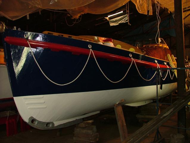 Aguila Wren - port bow newly painted