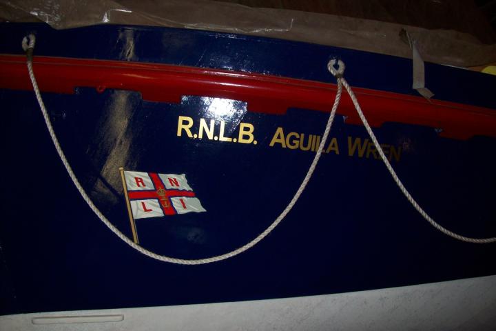 Aguila Wren - RNLI bowflags now reapplied