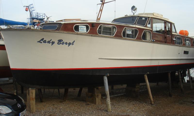 LADY BERYL port side  view