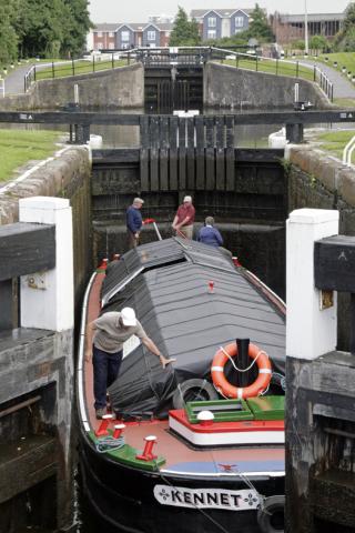 Kennet in locks