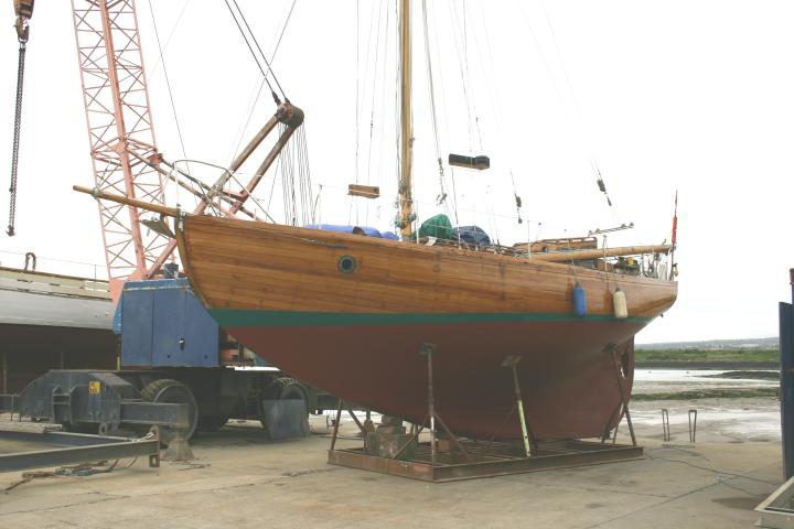 WANDA ashore bow view