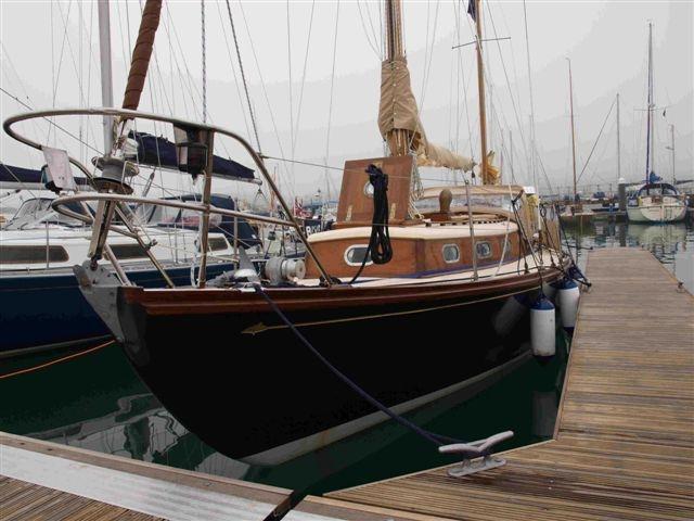 bow view port side