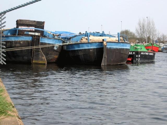 FERNCLIFFE stern view