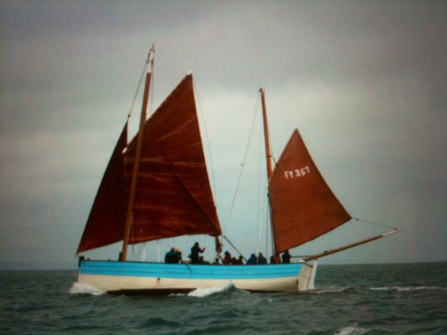 Iris - underway, port side view