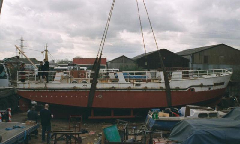 Tristan - starboard view in hoist