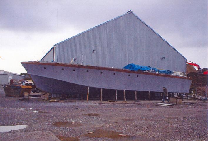 RTTL 2748 - hull rebuild nearing completion at Yachthaven Quay 2006