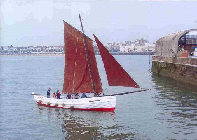 Three Brothers - under sail, starboard view