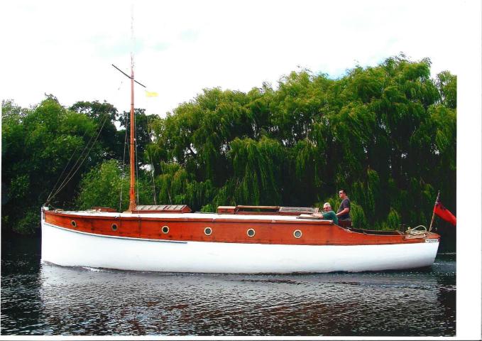 Jumbo - underway, port side view